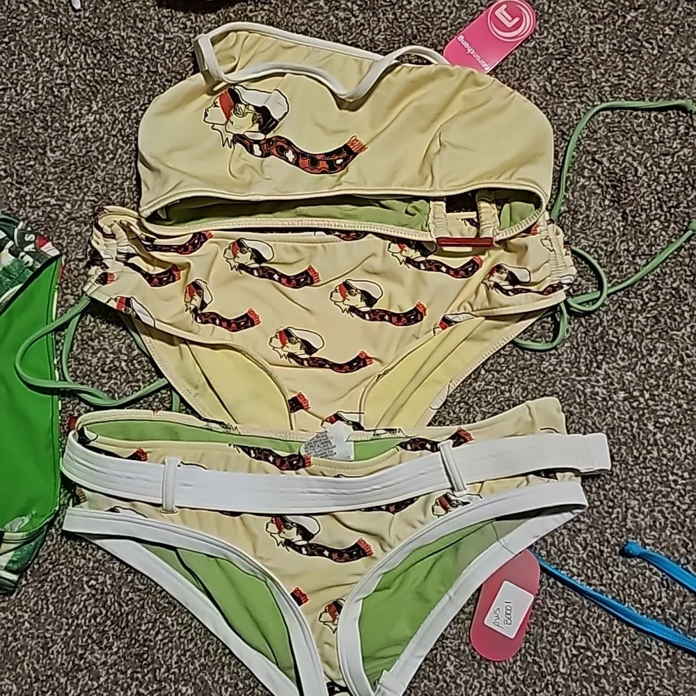 Bikini sets - Picture 7 of 13